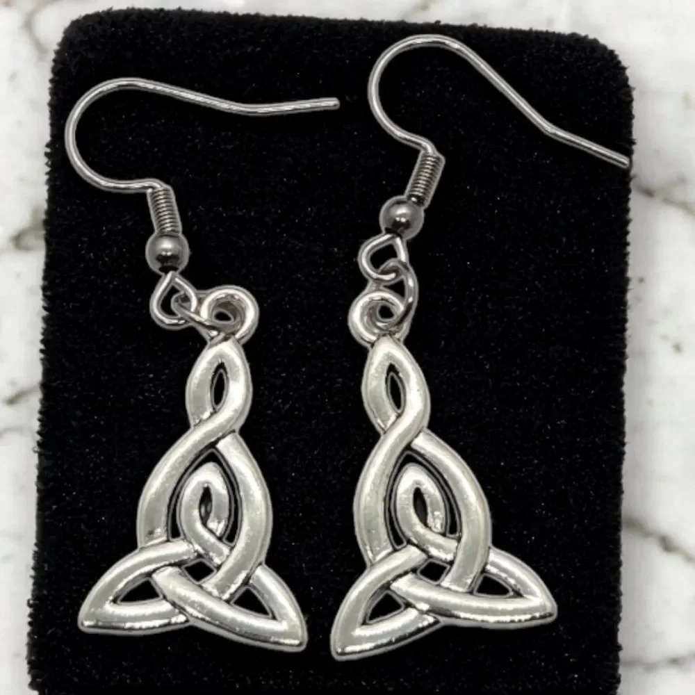 Celtic Trinity Mother's Knot Earrings Viking Irish Triqueta Infinity Pierced Ear
